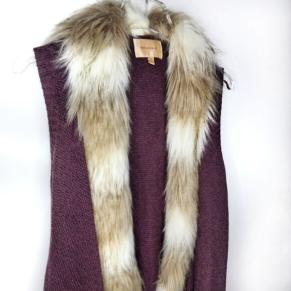 Skies Are Blue} Plum Sweater Vest - Picture 3 of 9